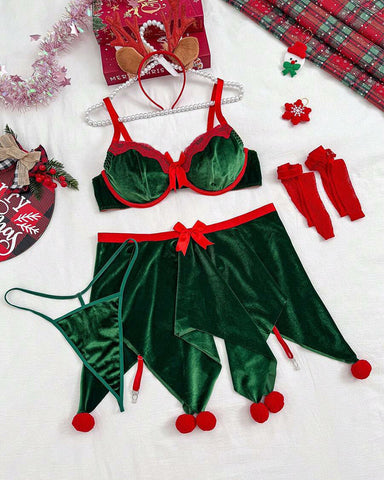Plus Size 5PCS Sexy Christmas Velvet Lingerie Set – Bow Cami & Fuzzy Hem Skirt